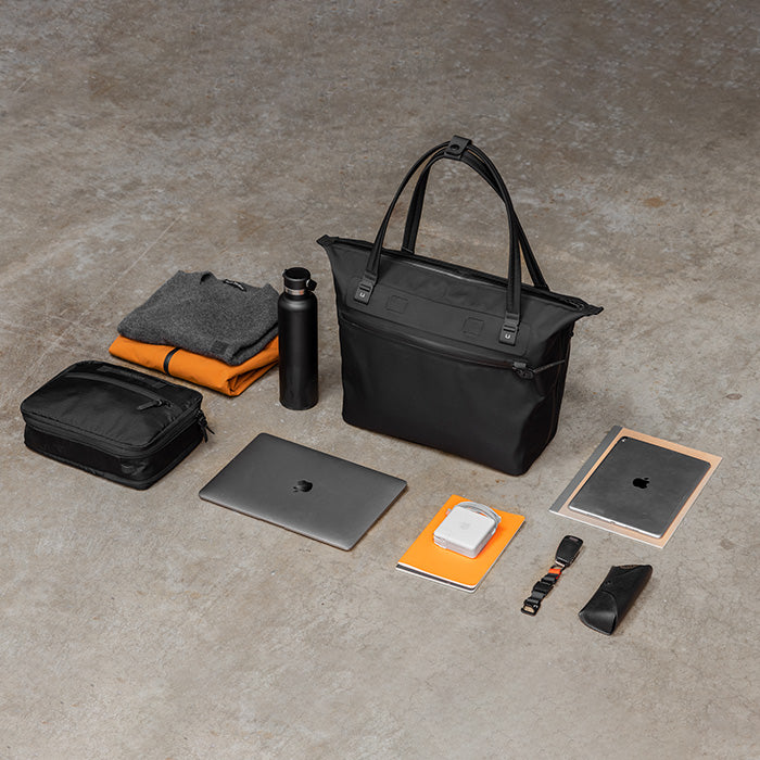 BLACK EMBER WPT TOTE