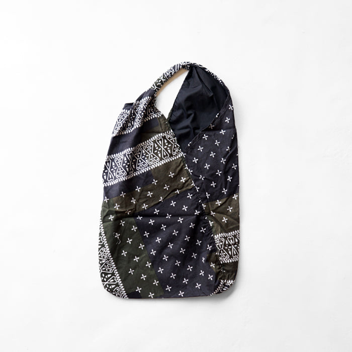 redad and fluffy BANDANA AZUMA BAG