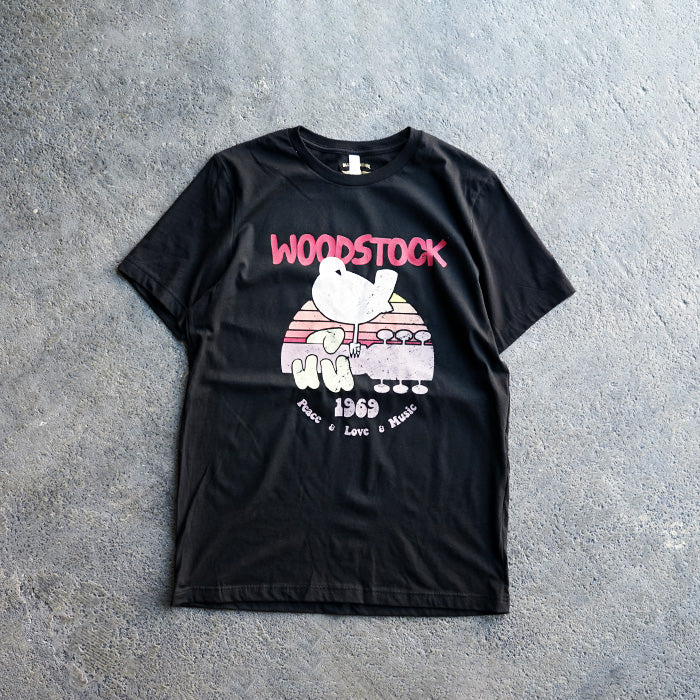BLUESCENTRIC BIRD & GUITAR WOODSTOCK T-SHIRT