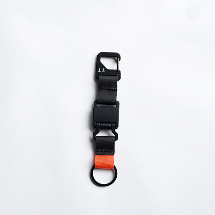 BLACK EMBER MAGNETIC KEY-RING
