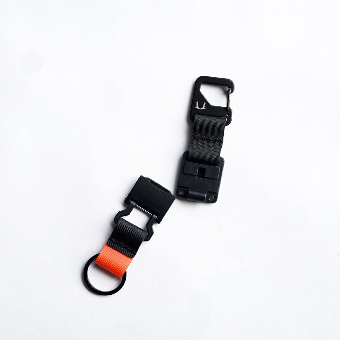 BLACK EMBER MAGNETIC KEY-RING