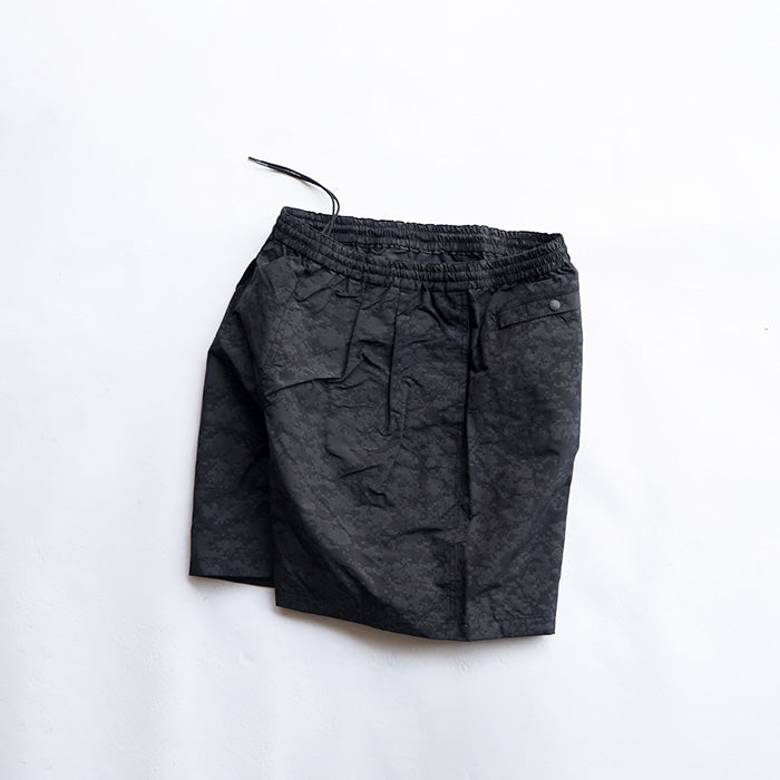 BURLAP OUTFITTER TRACK SHORTS REFLECTIVE