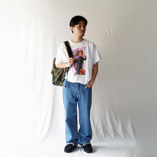 BLUESCENTRIC WHITNEY HOUSTON 80S VIBES T-SHIRT