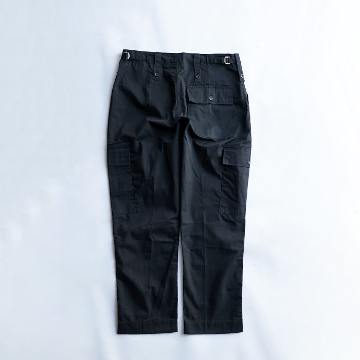 DEADSTOCK UK ARMY LIGHT WEIGHT CARGO PANTS
