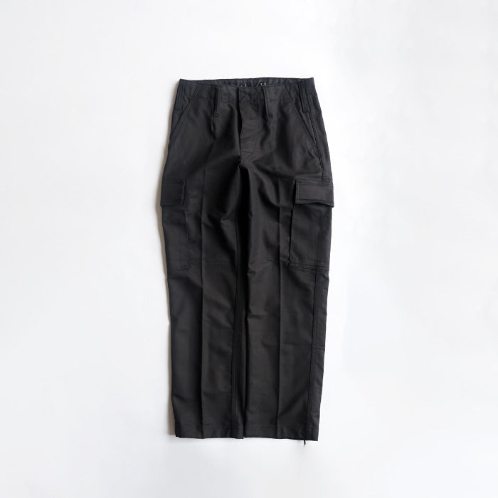 DEAD STOCK GERMAN ARMY MOLESKIN CARGO PANTS -BLACK