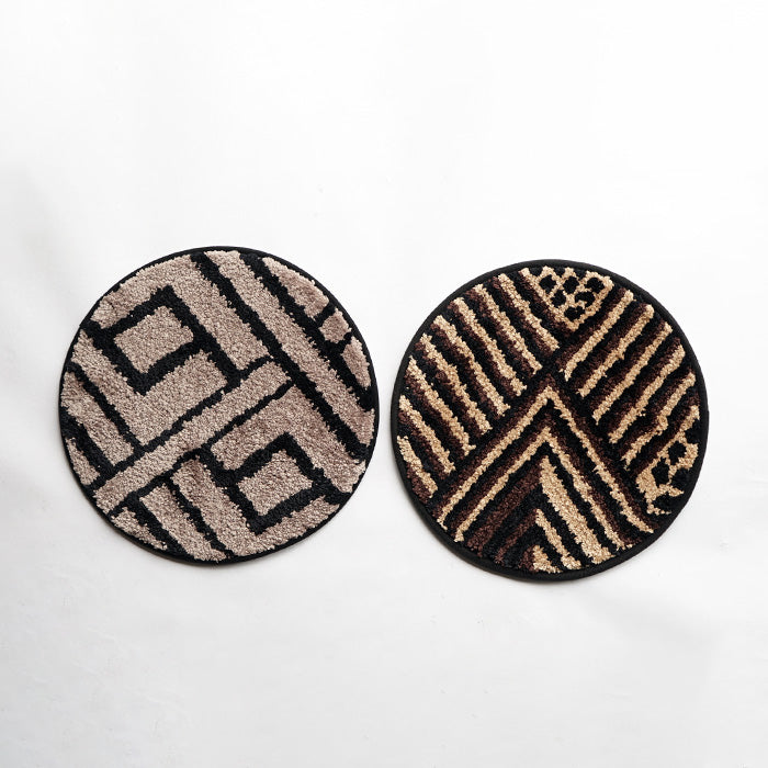 GEORUG CHAIR R/RUG
