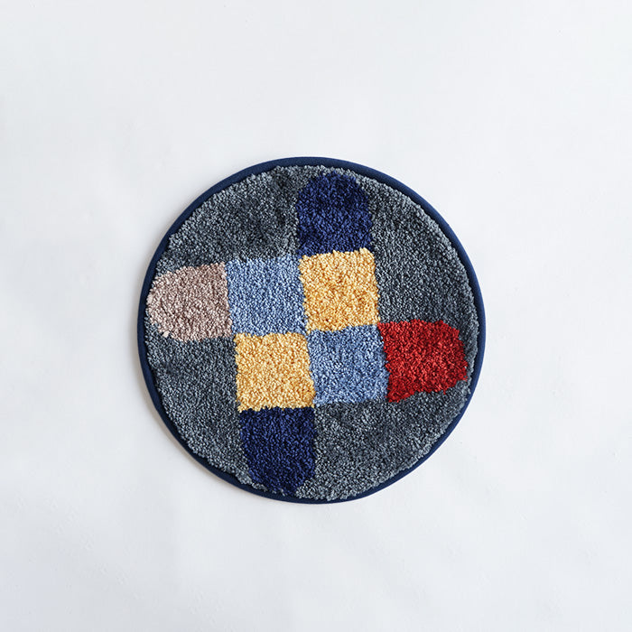 GEORUG CHAIR R/RUG