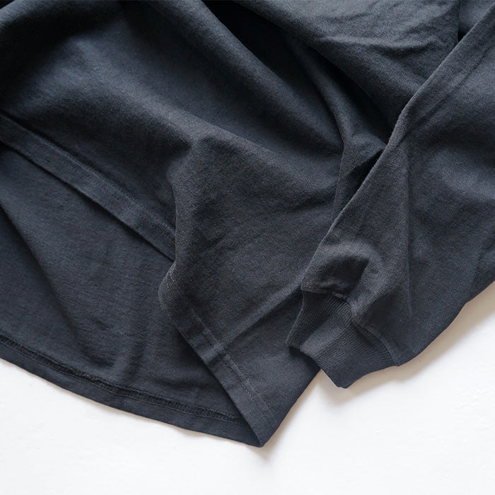 GOODWEAR L/S MOCK NECK POCKET TEE