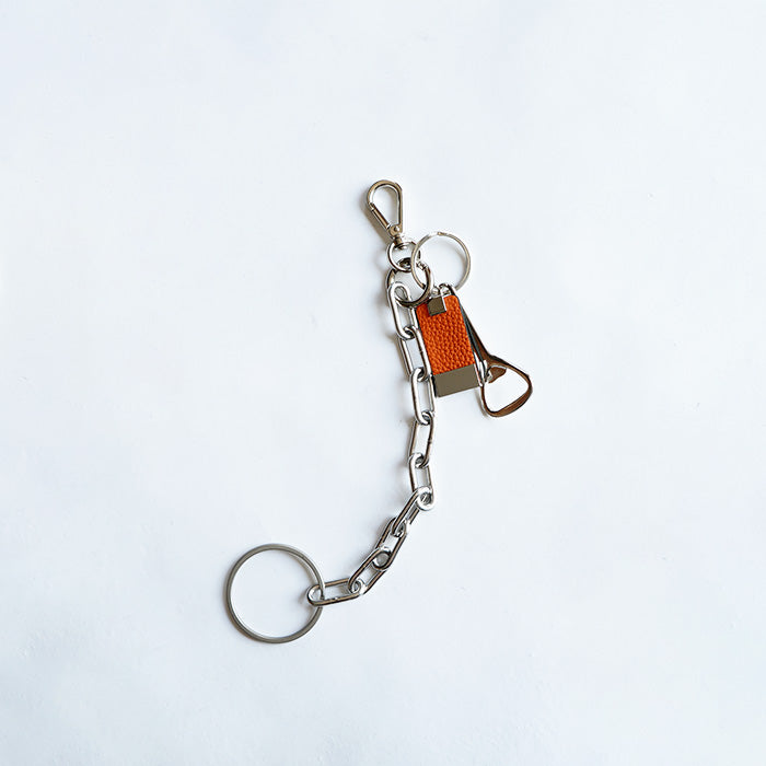 ITTI CRISTY POLICE CHAIN CHARM / DIPLO FJORD