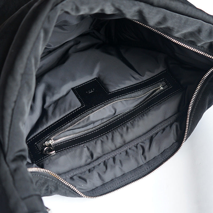 ITTI ANNIE PUFFER TOWN MOON BAG / CERATO BRIGHT