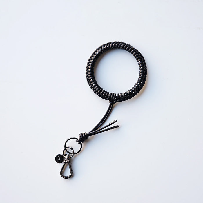 ITTI CRISTY KNOT WRIST CIRCLE CHARM BK / RAPTO JP