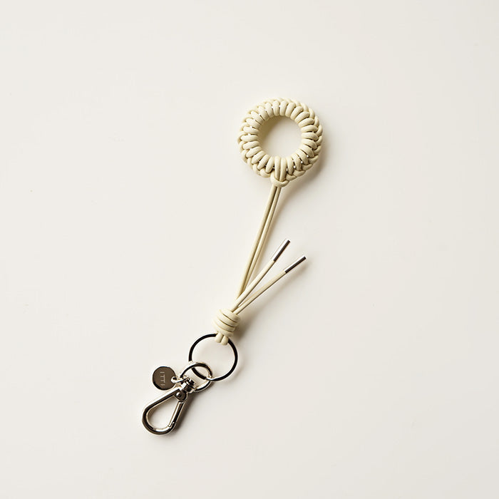 ITTI CRISTY KNOT FINGER CIRCLE CHARM / RAPTO JP