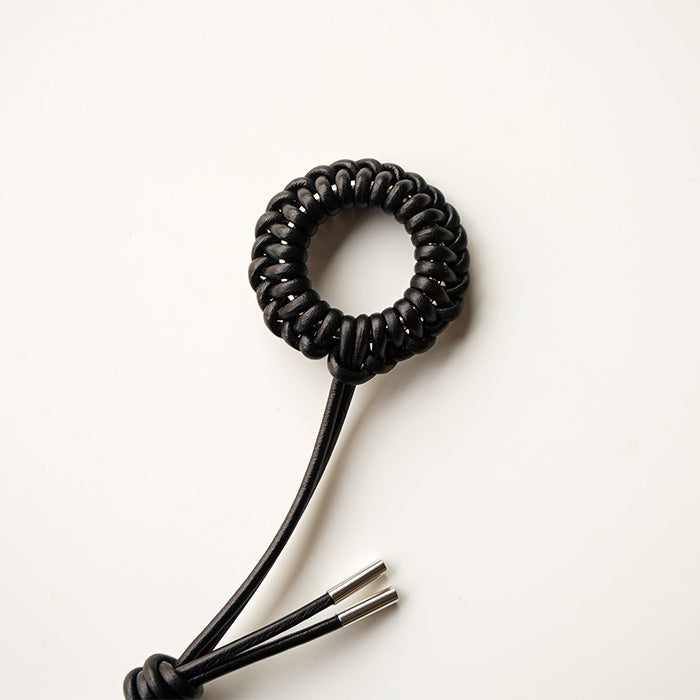ITTI CRISTY KNOT FINGER CIRCLE CHARM / RAPTO JP