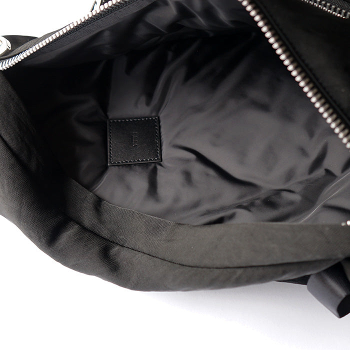 ITTI ANNIE PUFFER SLING BAG / CERATO BRIGHT