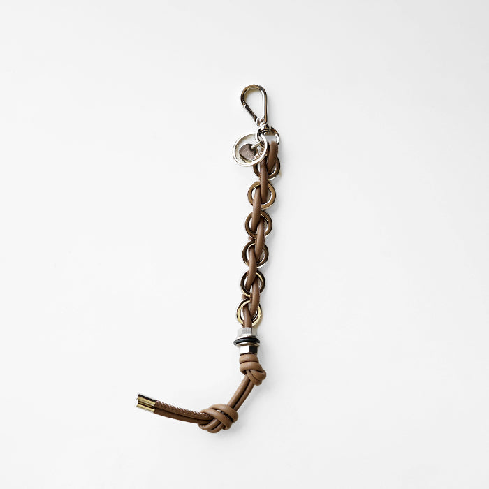 ITTI CRISTY RING CHAIN KNOT CHARM / STCOW