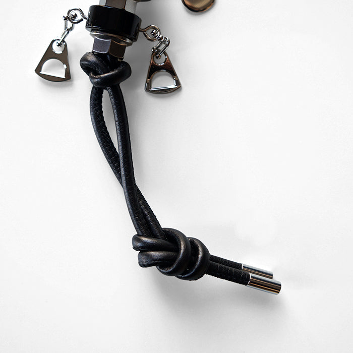 ITTI CRISTY ROBOT KNOT CHARM / STCOW