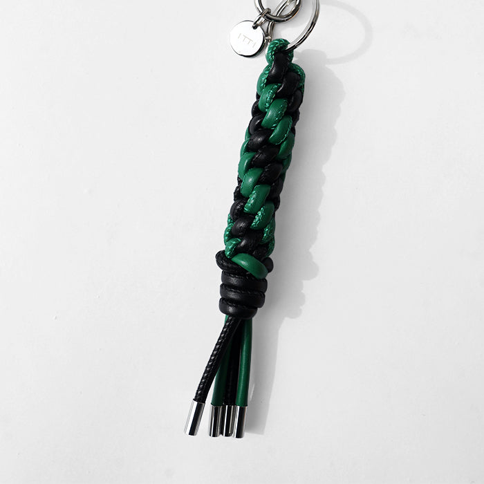 ITTI CRISTY FOLD KNOT CHARM / STCOW