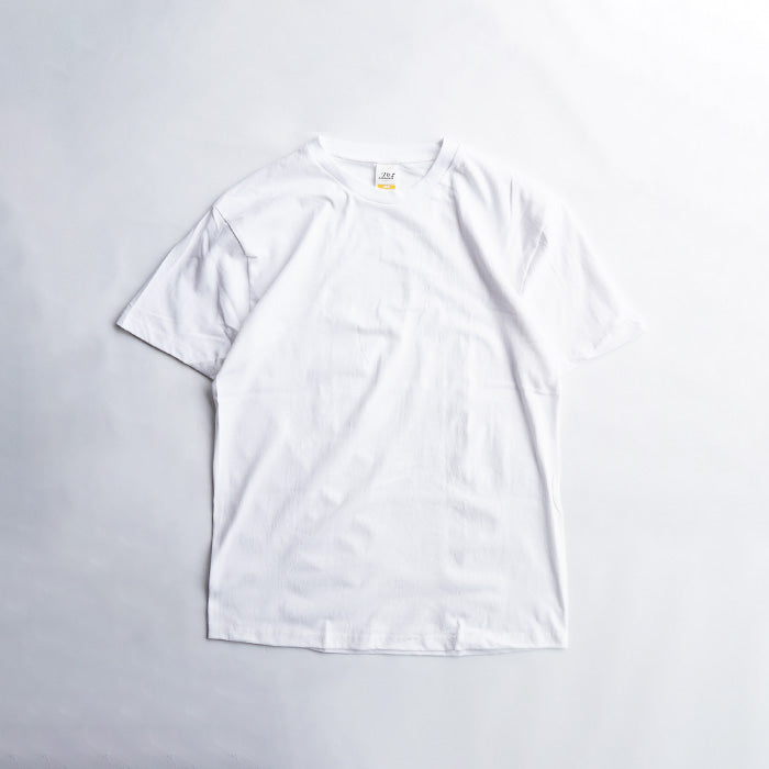 MADE HOME ROOM T-SHIRT