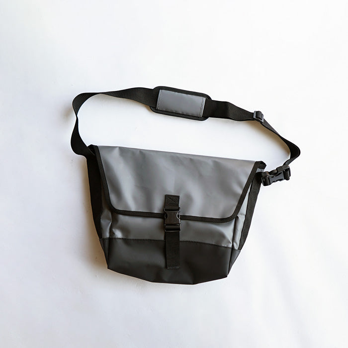 MONTROSE BAG MESSENGER