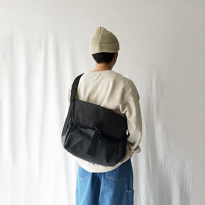 MONTROSE BAG MESSENGER