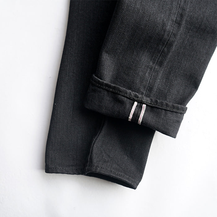 Sanca BLACK DENIM TAPERED 5P