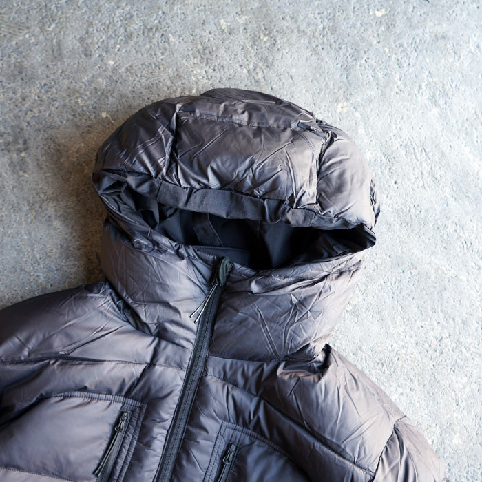 i REVERSIBLE DOWN COAT