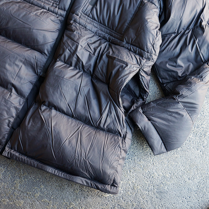 i REVERSIBLE DOWN COAT
