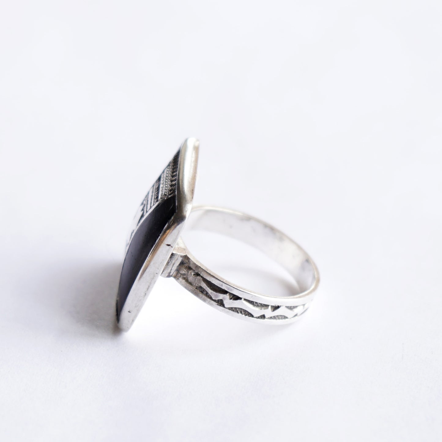 TUAREG JEWELRY C7