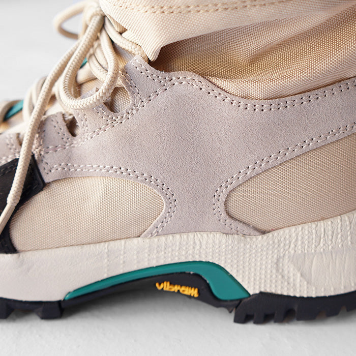 Tomo&Co Inity Hiker mid -BEIGE