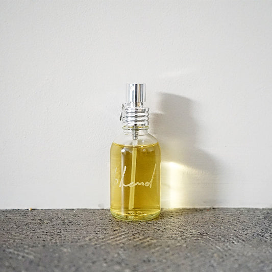 AUGUSTE-PRESENTATION EAU DE TOILETTE 01