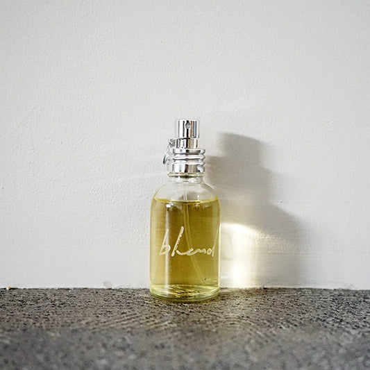 AUGUSTE-PRESENTATION EAU DE TOILETTE 02