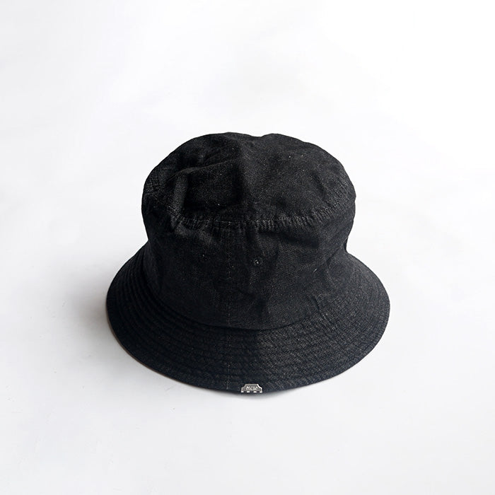 DECHO　BUCKET HAT