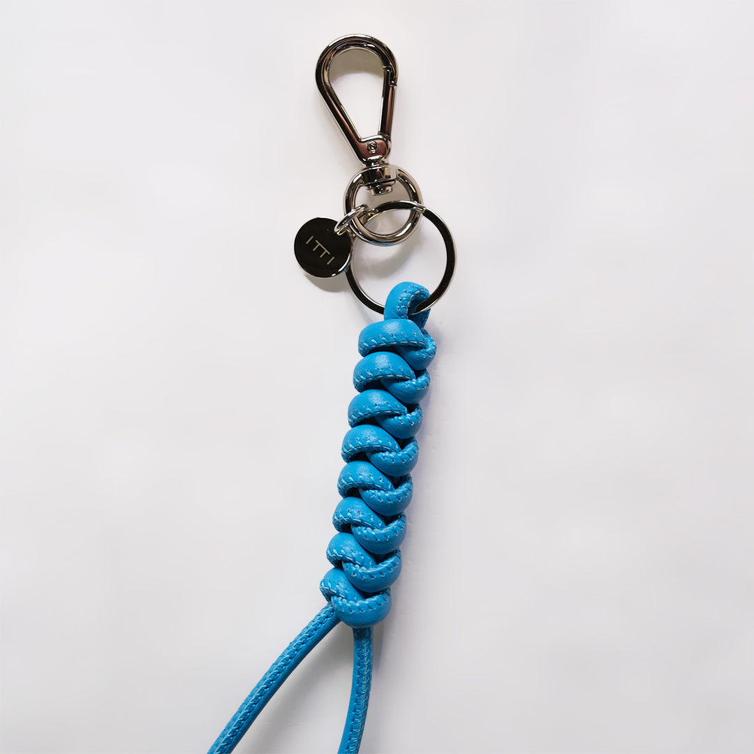 ITTI CRISTY SNAKEKNOT CHARM / STCOW 25Q3