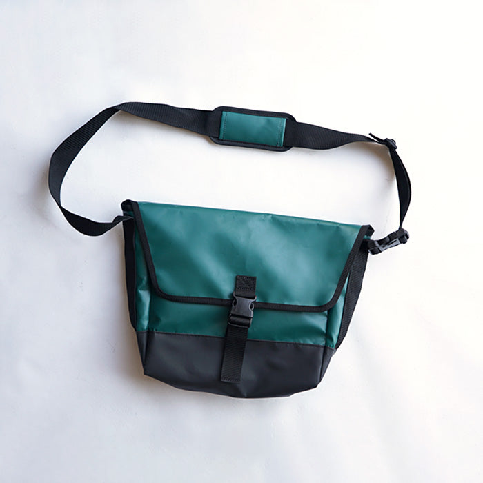 MONTROSE BAG　MESSENGER