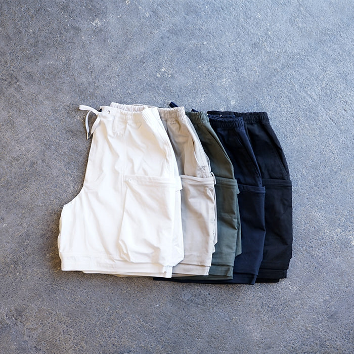 NULL TOKYO　OUTSIDE SHORTS