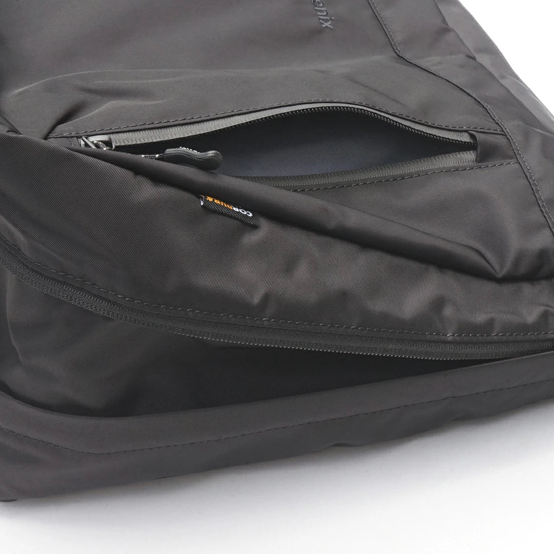 +phenix EXPAND SHOULDER BAG 20+