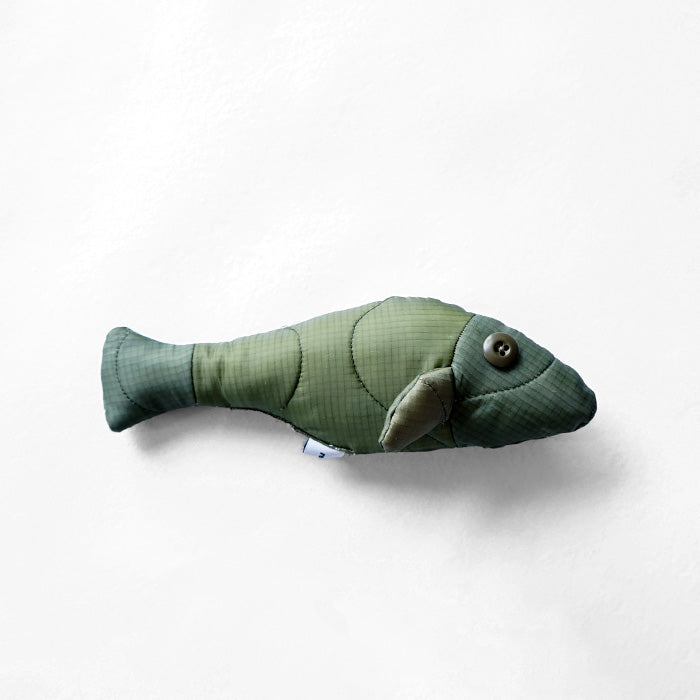 redad　patchwork soft toy Fish - military liner