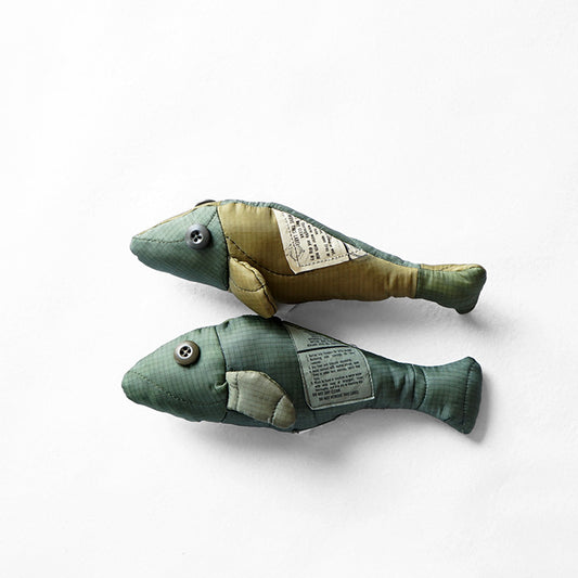 redad　patchwork soft toy Fish - military liner