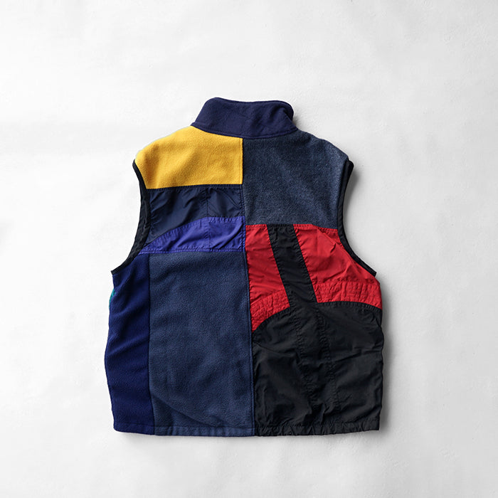 redad　outdoor patchwork zip vest