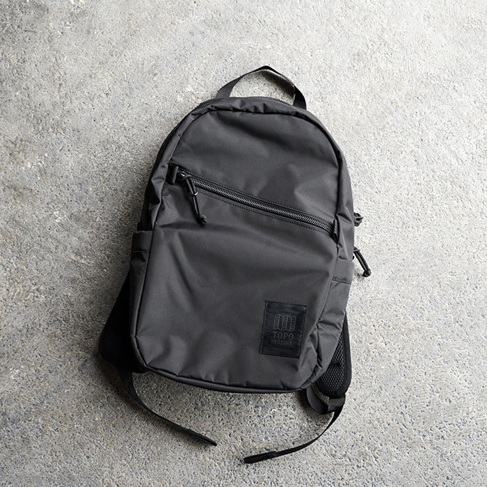 TOPO DESIGNS　LIGHT PACK