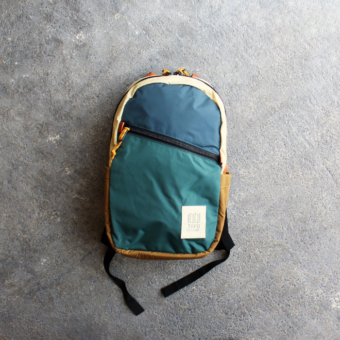 TOPO DESIGNS　LIGHT PACK