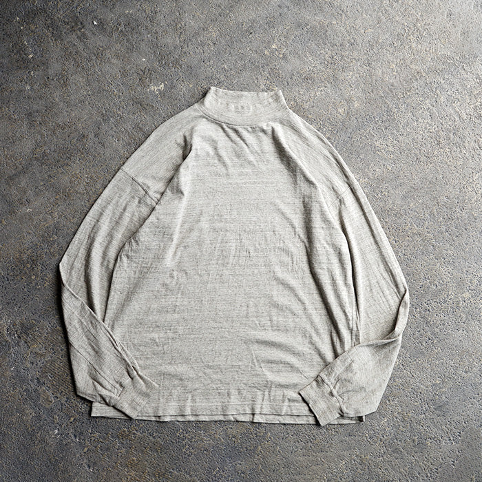 UNDYED STANDARD　30PV MOCK NECK L/S Tee