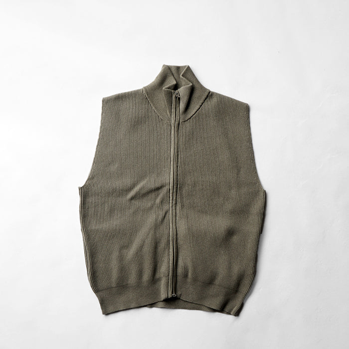 UNDYED STANDARD　AZE KNIT VEST